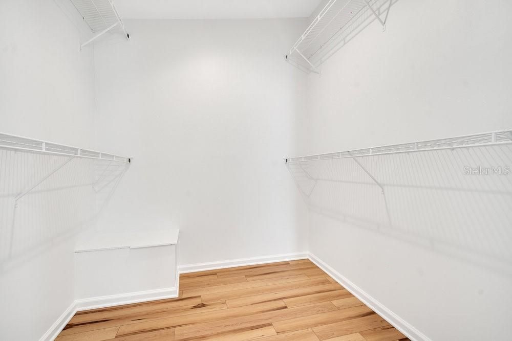 En Renta: $3,250 (3 camas, 2 baños, 1921 Pies cuadrados)