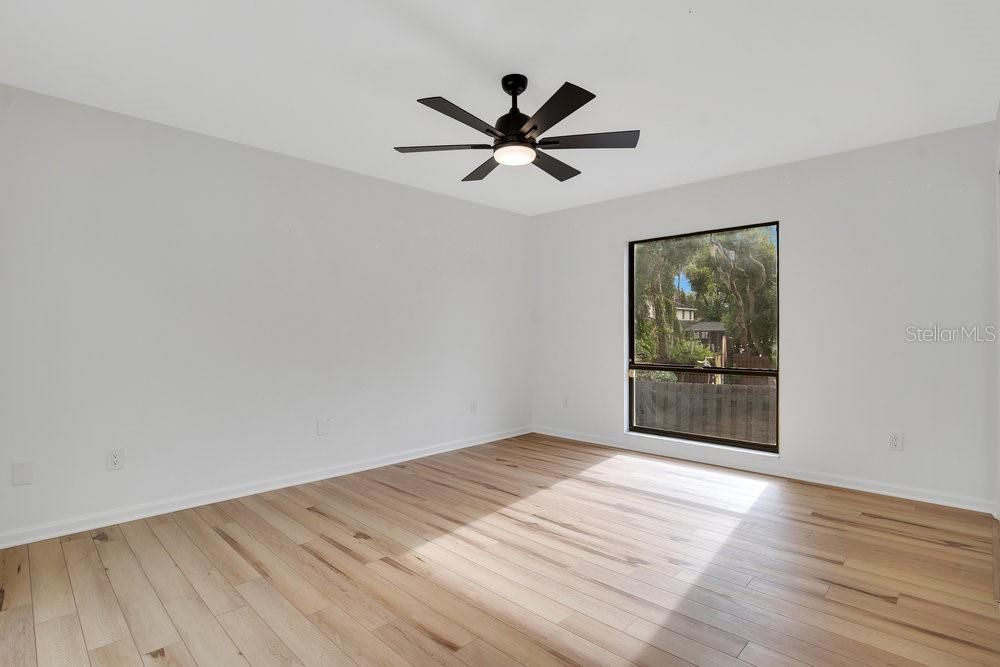 En Renta: $3,250 (3 camas, 2 baños, 1921 Pies cuadrados)