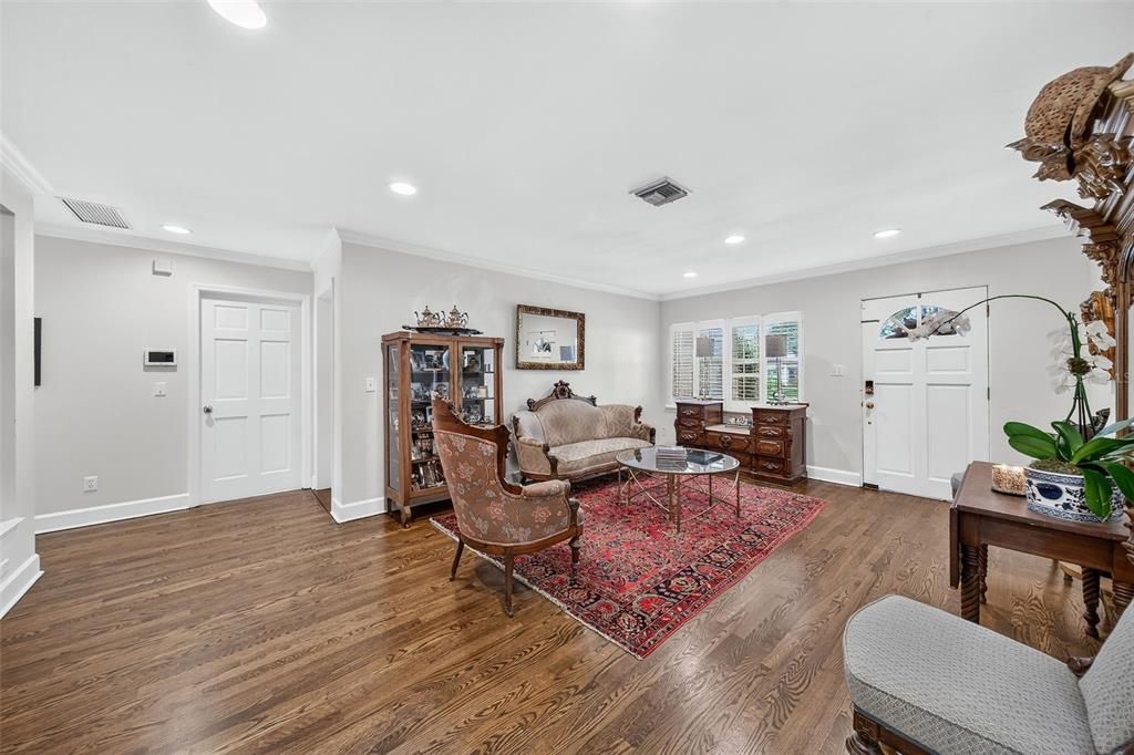 For Sale: $1,195,000 (4 beds, 3 baths, 2972 Square Feet)