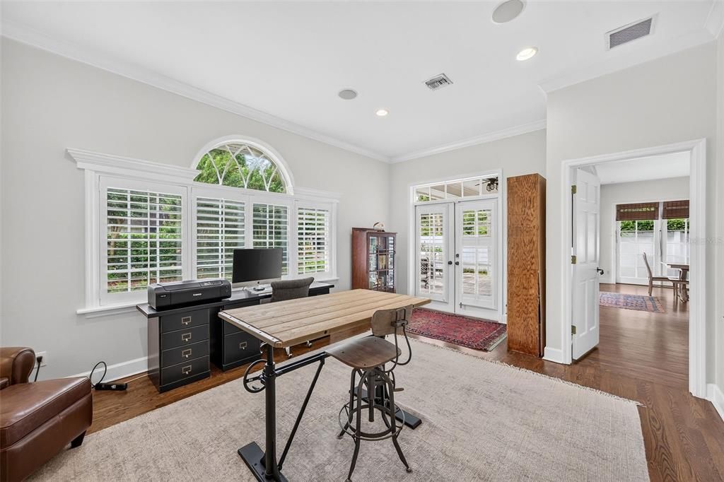 For Sale: $1,195,000 (4 beds, 3 baths, 2972 Square Feet)