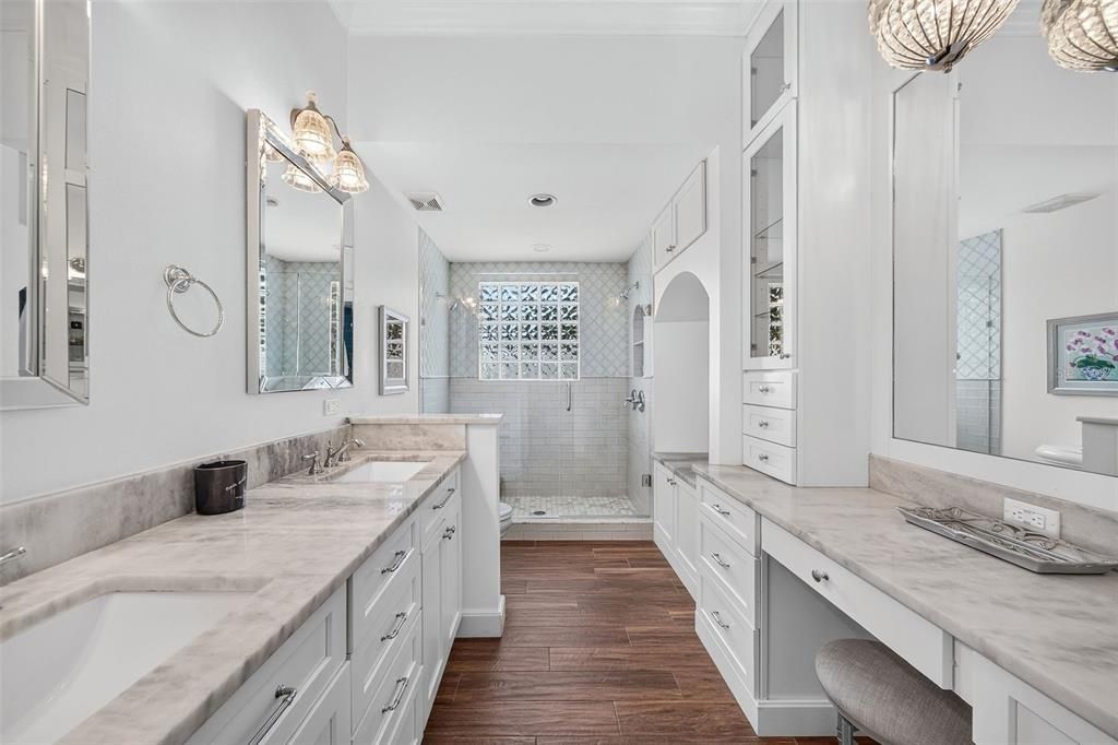 For Sale: $1,195,000 (4 beds, 3 baths, 2972 Square Feet)