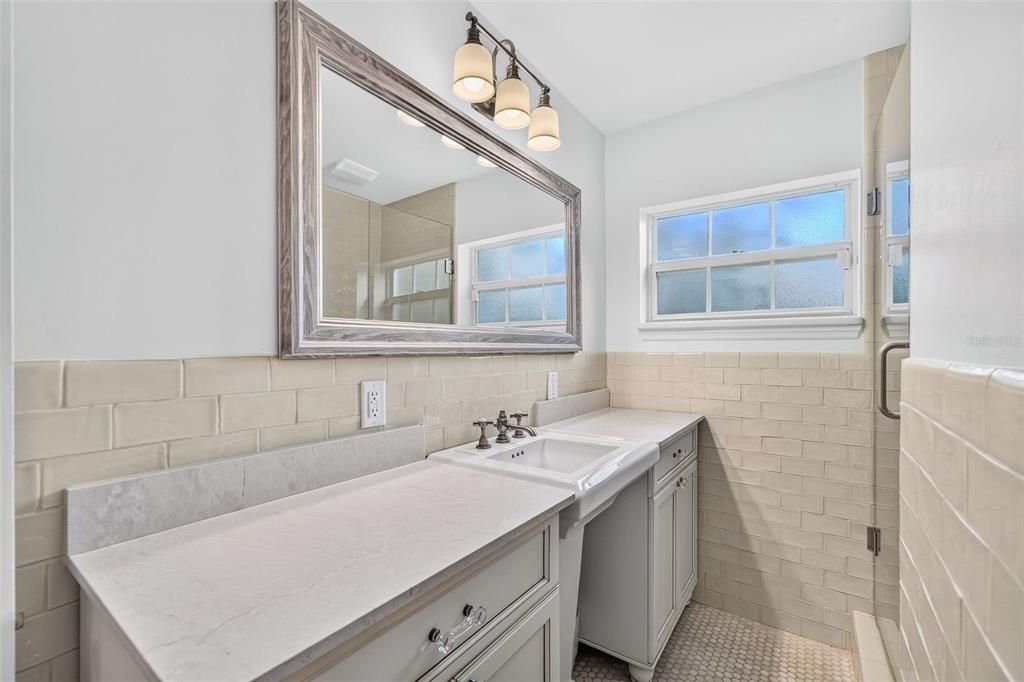 For Sale: $1,195,000 (4 beds, 3 baths, 2972 Square Feet)
