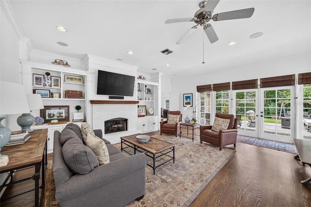 For Sale: $1,195,000 (4 beds, 3 baths, 2972 Square Feet)