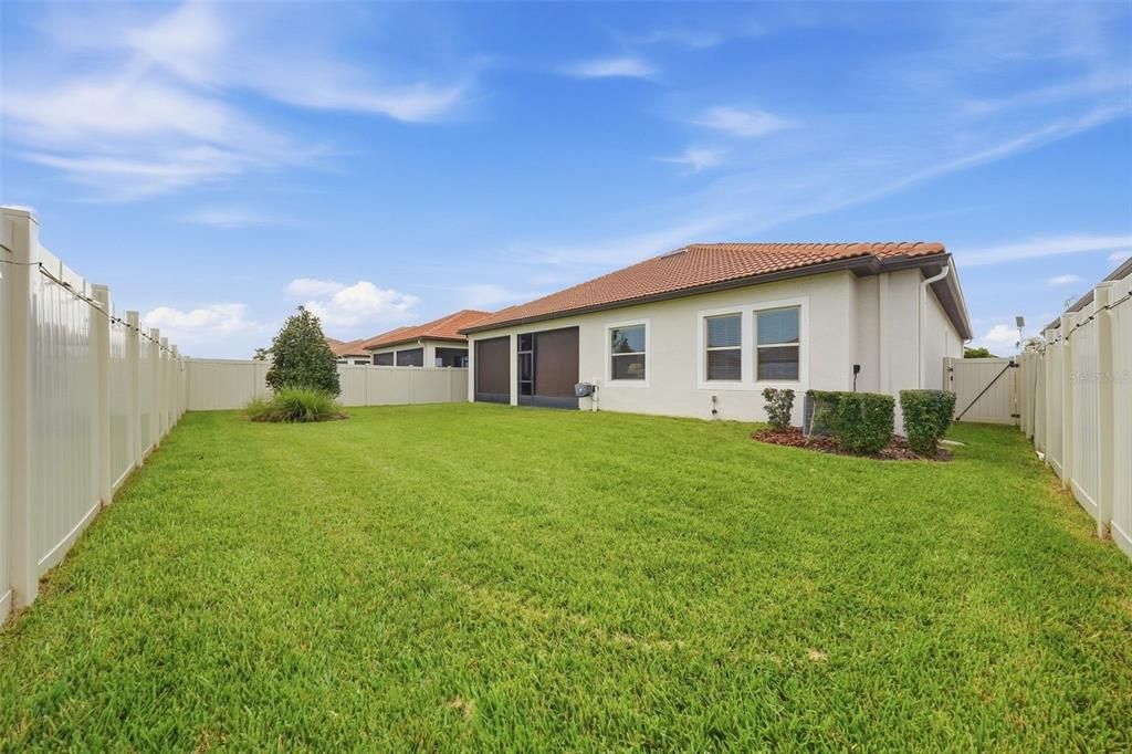 For Sale: $519,900 (3 beds, 2 baths, 2363 Square Feet)
