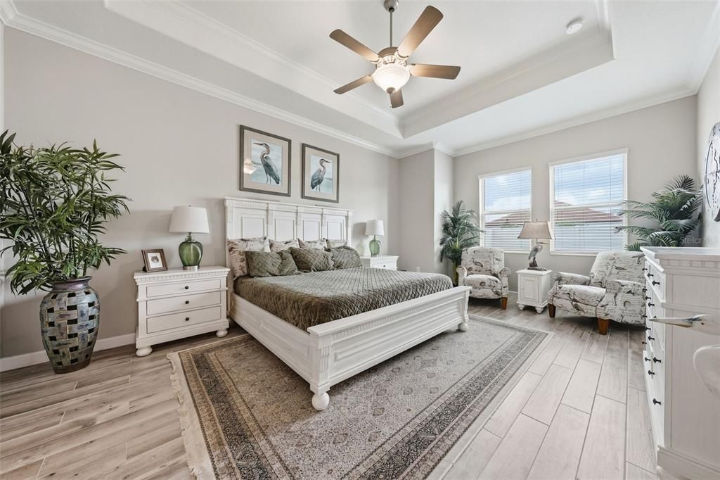 For Sale: $519,900 (3 beds, 2 baths, 2363 Square Feet)
