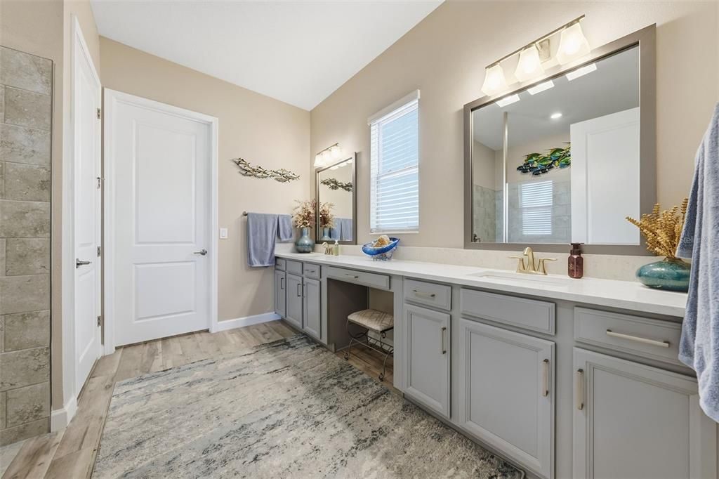 For Sale: $519,900 (3 beds, 2 baths, 2363 Square Feet)