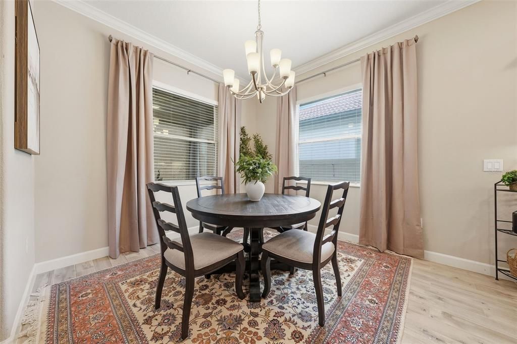 For Sale: $519,900 (3 beds, 2 baths, 2363 Square Feet)