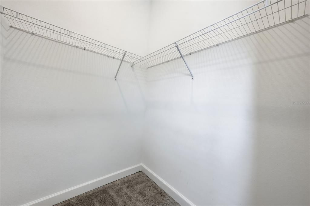 For Sale: $519,900 (3 beds, 2 baths, 2363 Square Feet)