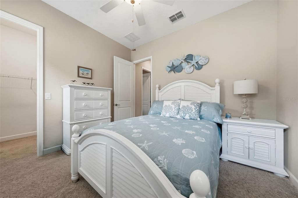 For Sale: $519,900 (3 beds, 2 baths, 2363 Square Feet)