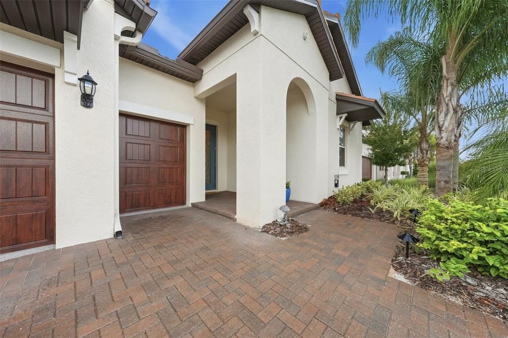 For Sale: $519,900 (3 beds, 2 baths, 2363 Square Feet)