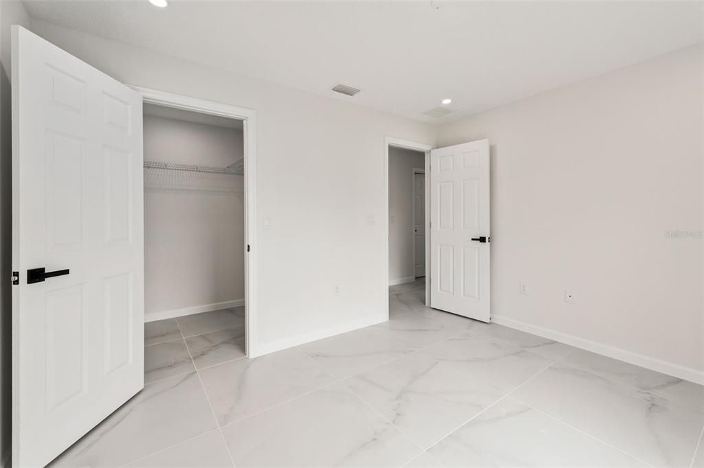 В аренду: $2,200 (3 спален, 2 ванн, 1500 Квадратных фут)