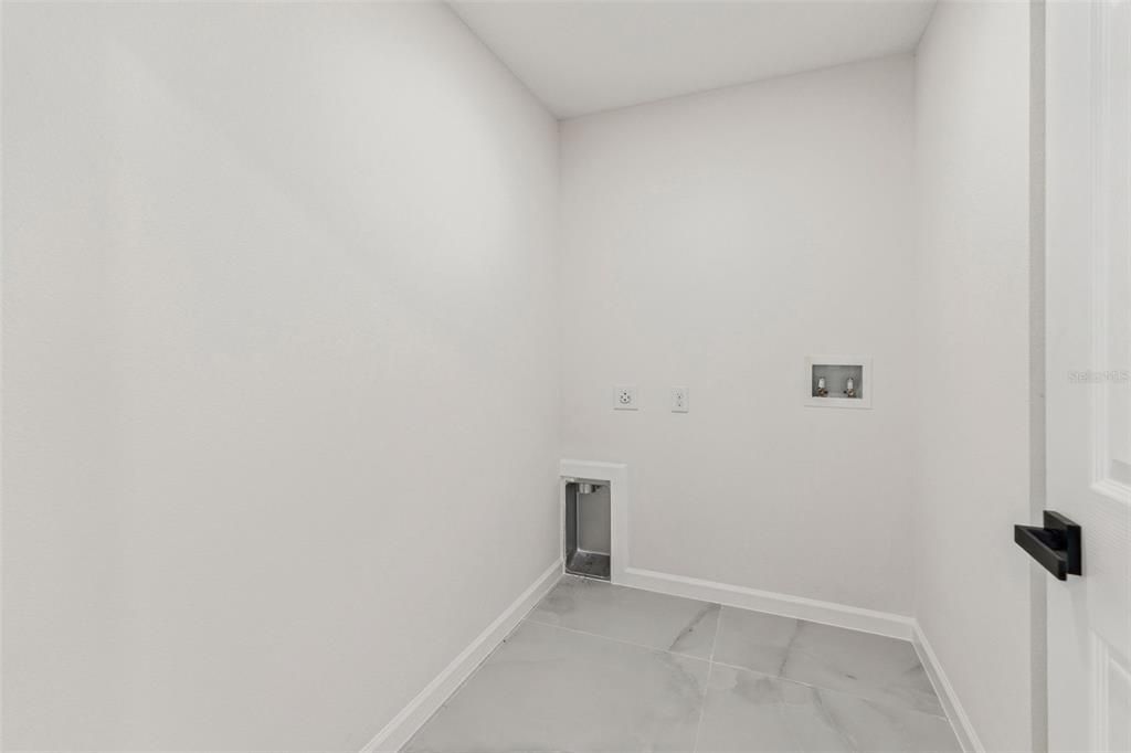 В аренду: $2,200 (3 спален, 2 ванн, 1500 Квадратных фут)