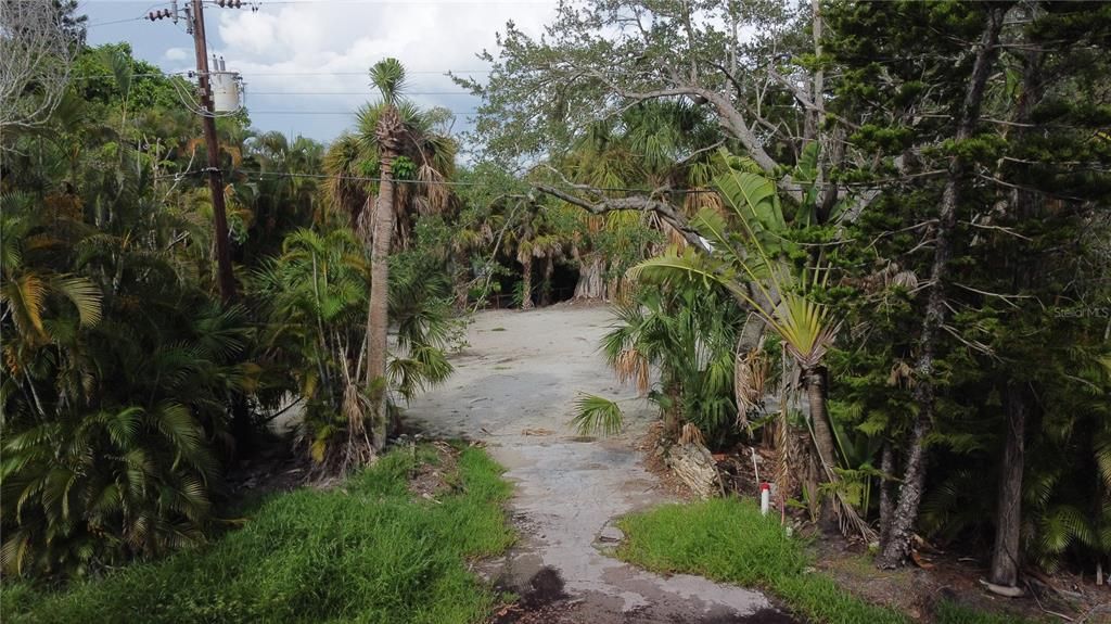 For Sale: $1,700,000 (0.34 acres)