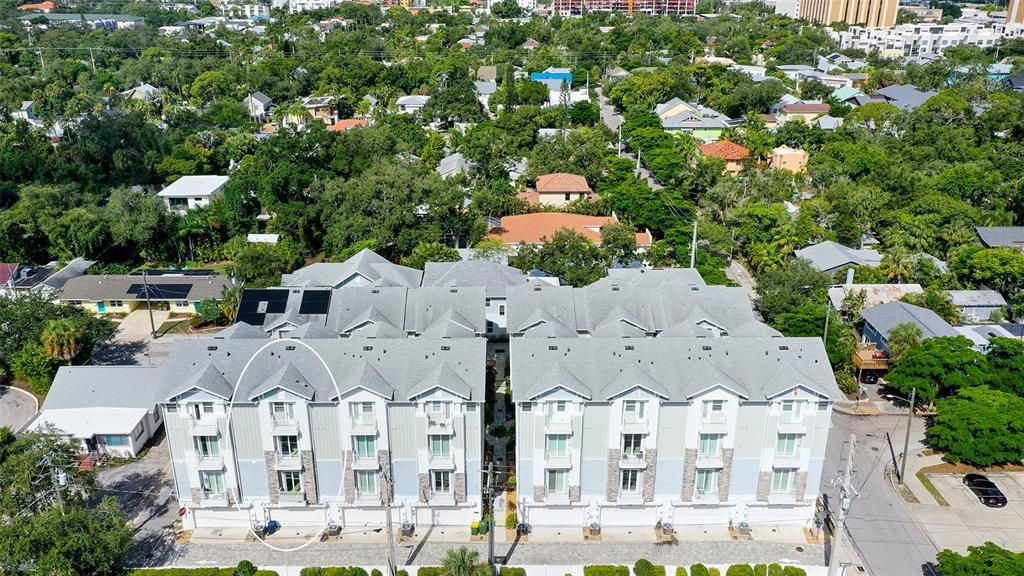 На продажу: $725,000 (3 спален, 3 ванн, 2451 Квадратных фут)