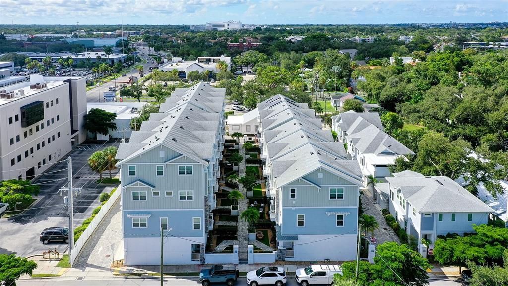 На продажу: $725,000 (3 спален, 3 ванн, 2451 Квадратных фут)