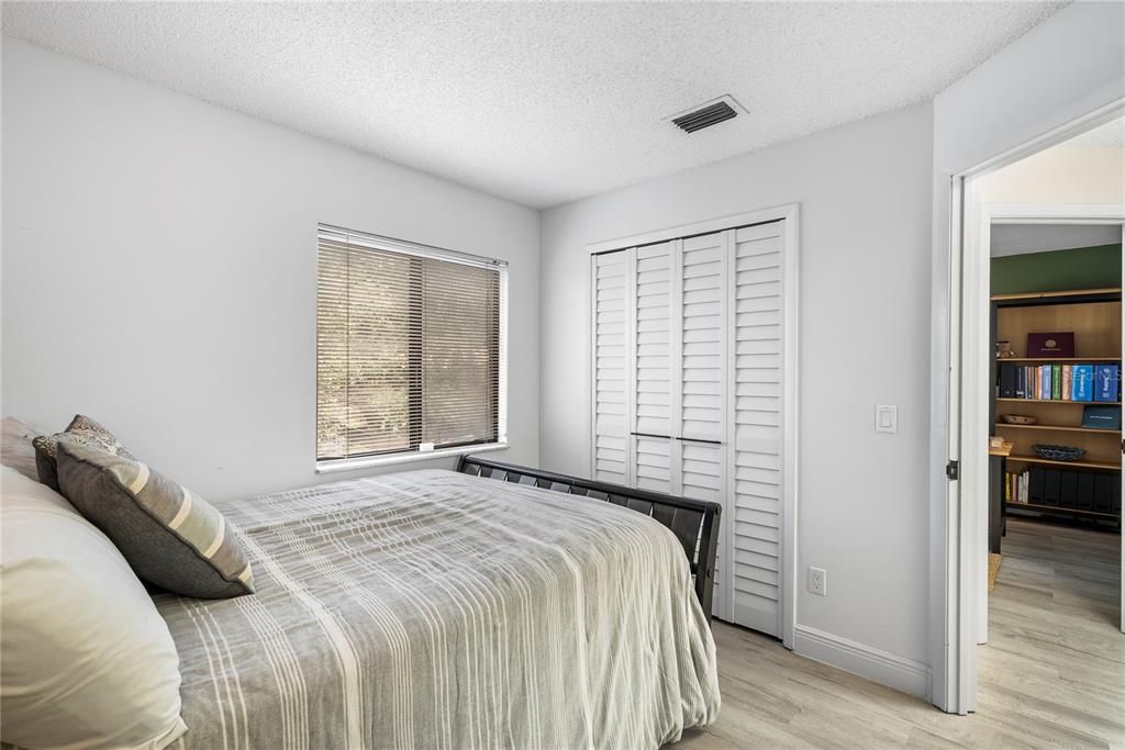 En Venta: $280,000 (3 camas, 2 baños, 1345 Pies cuadrados)