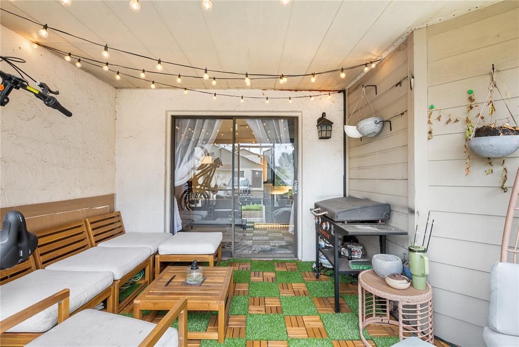 En Venta: $280,000 (3 camas, 2 baños, 1345 Pies cuadrados)
