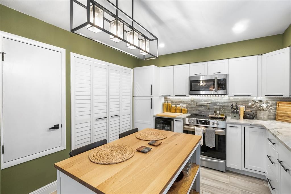 En Venta: $280,000 (3 camas, 2 baños, 1345 Pies cuadrados)