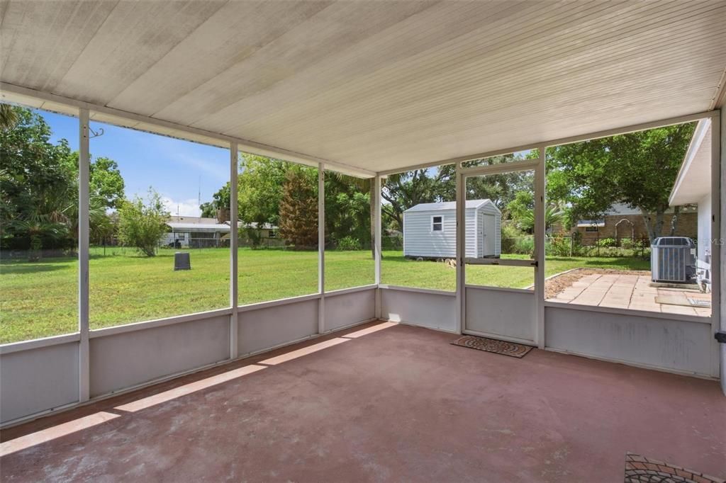 For Sale: $275,000 (3 beds, 2 baths, 1447 Square Feet)