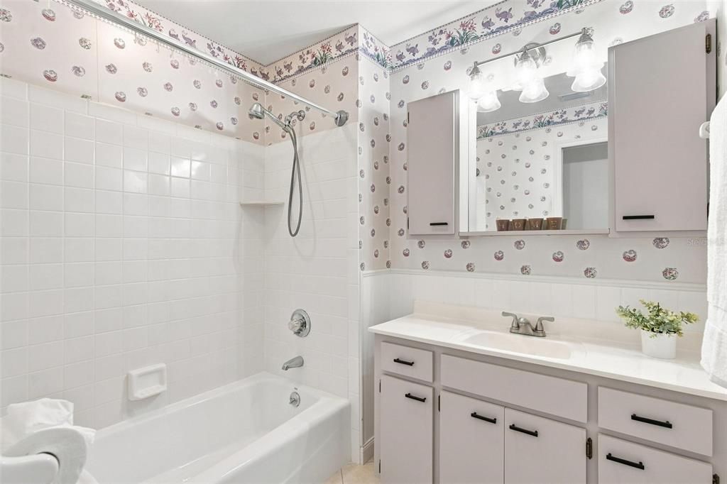 For Sale: $275,000 (3 beds, 2 baths, 1447 Square Feet)