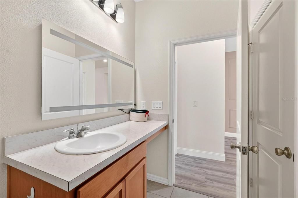 For Sale: $410,000 (4 beds, 2 baths, 1983 Square Feet)