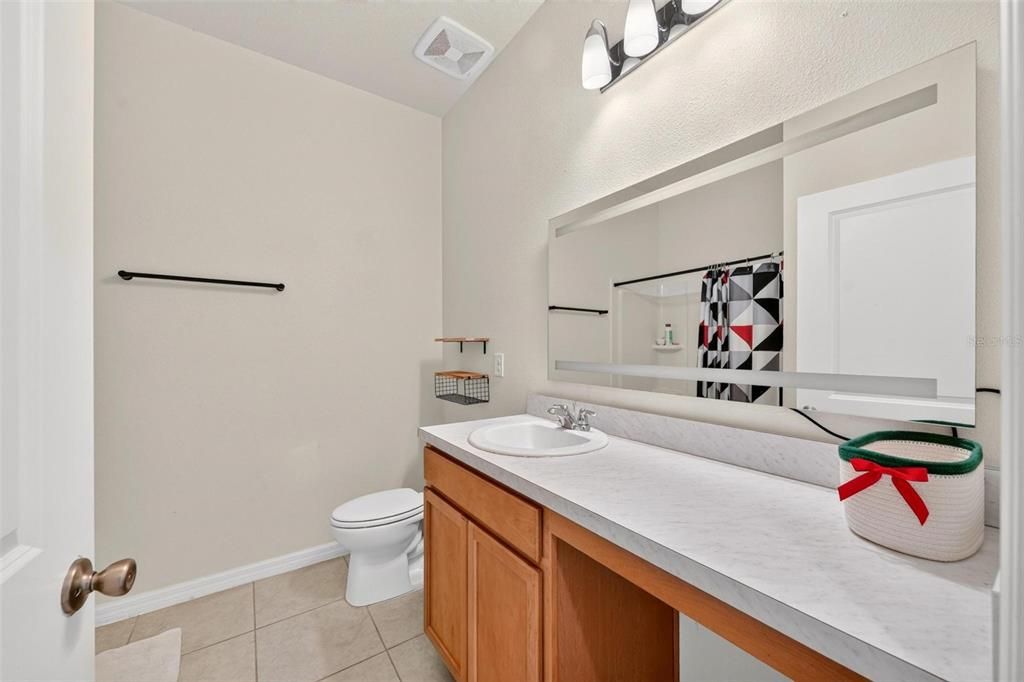 For Sale: $410,000 (4 beds, 2 baths, 1983 Square Feet)