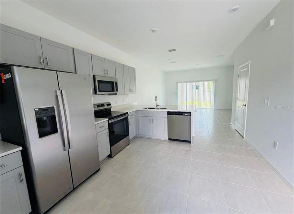 For Rent: $1,750 (2 beds, 2 baths, 1187 Square Feet)
