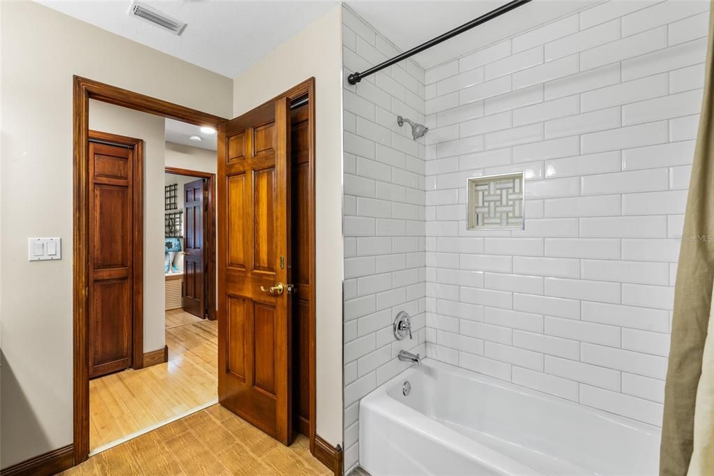 For Sale: $824,900 (4 beds, 3 baths, 2603 Square Feet)