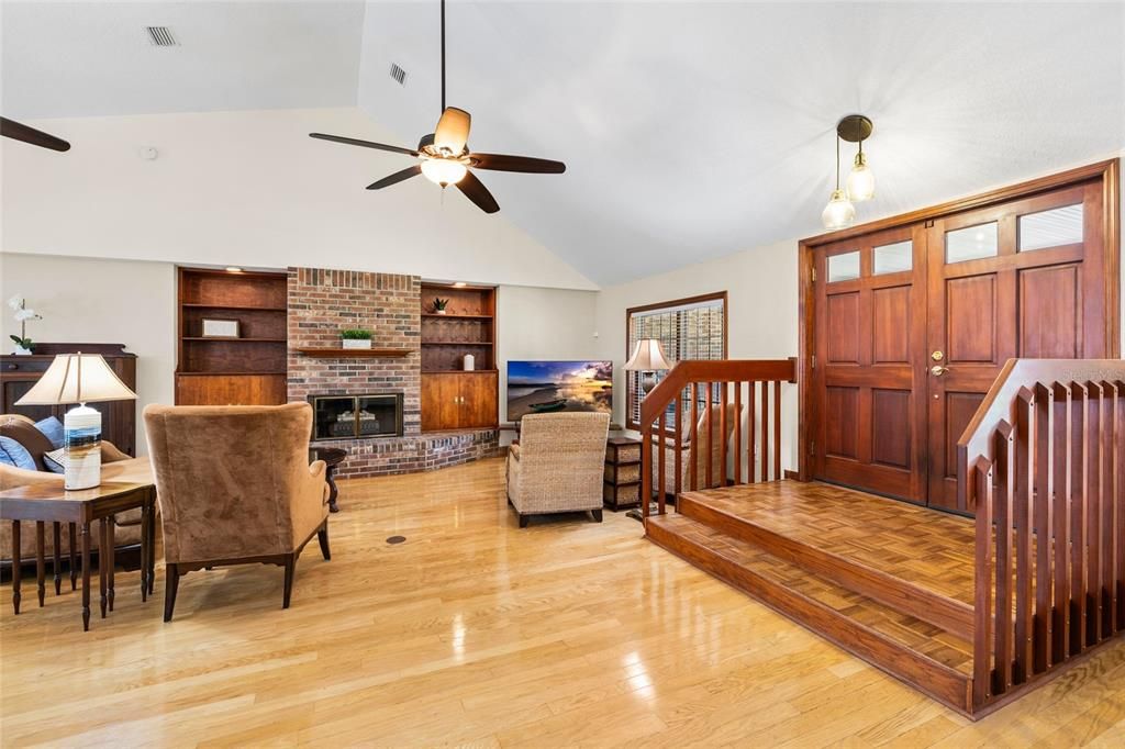 For Sale: $824,900 (4 beds, 3 baths, 2603 Square Feet)