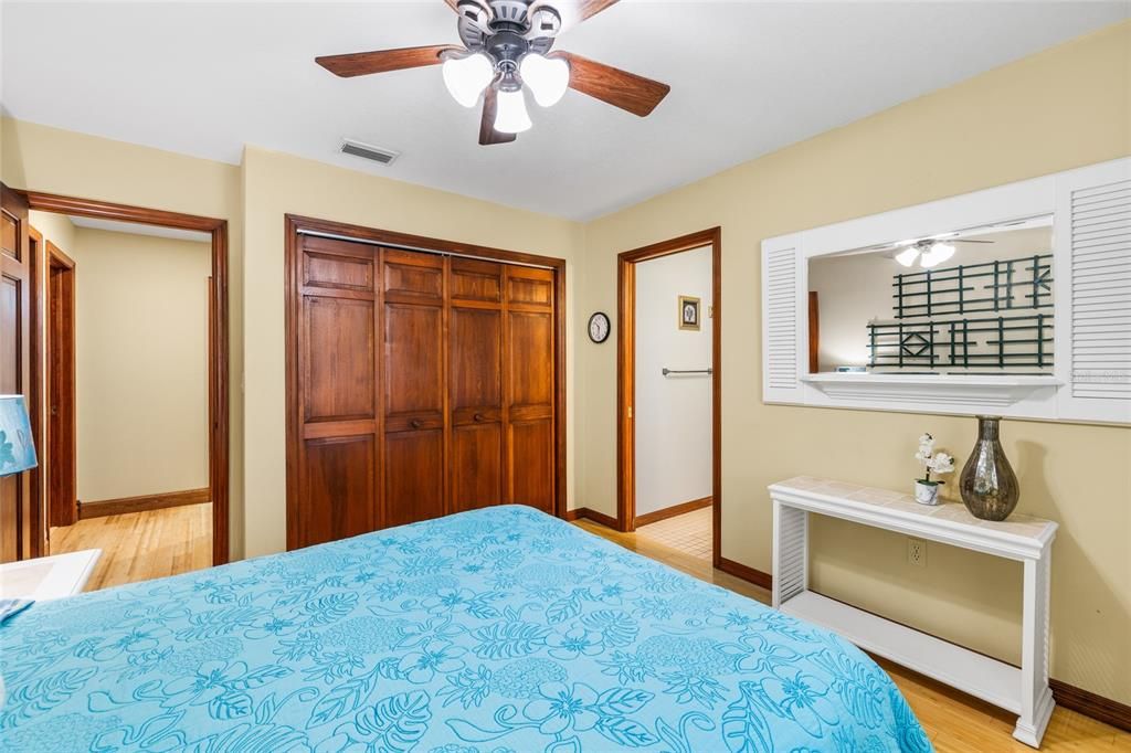 For Sale: $824,900 (4 beds, 3 baths, 2603 Square Feet)