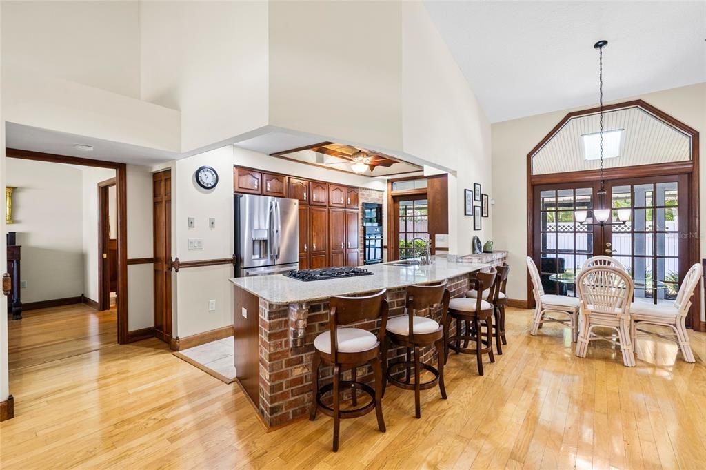 For Sale: $824,900 (4 beds, 3 baths, 2603 Square Feet)
