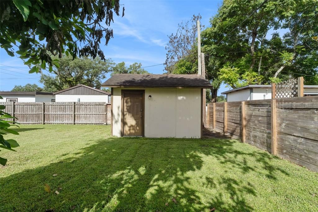 For Sale: $329,000 (3 beds, 2 baths, 1370 Square Feet)