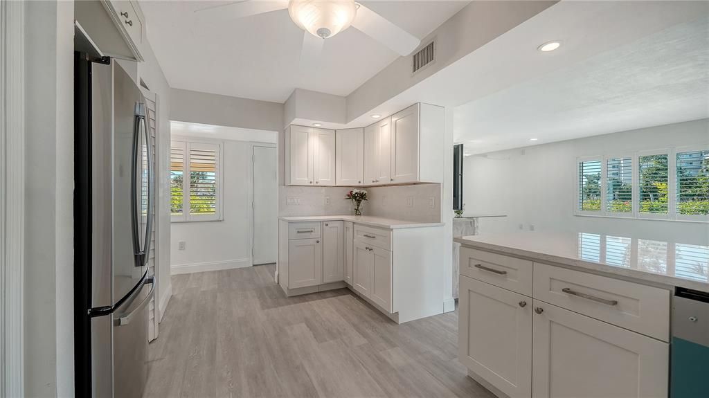For Sale: $680,000 (3 beds, 2 baths, 1504 Square Feet)