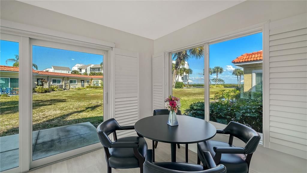 For Sale: $680,000 (3 beds, 2 baths, 1504 Square Feet)