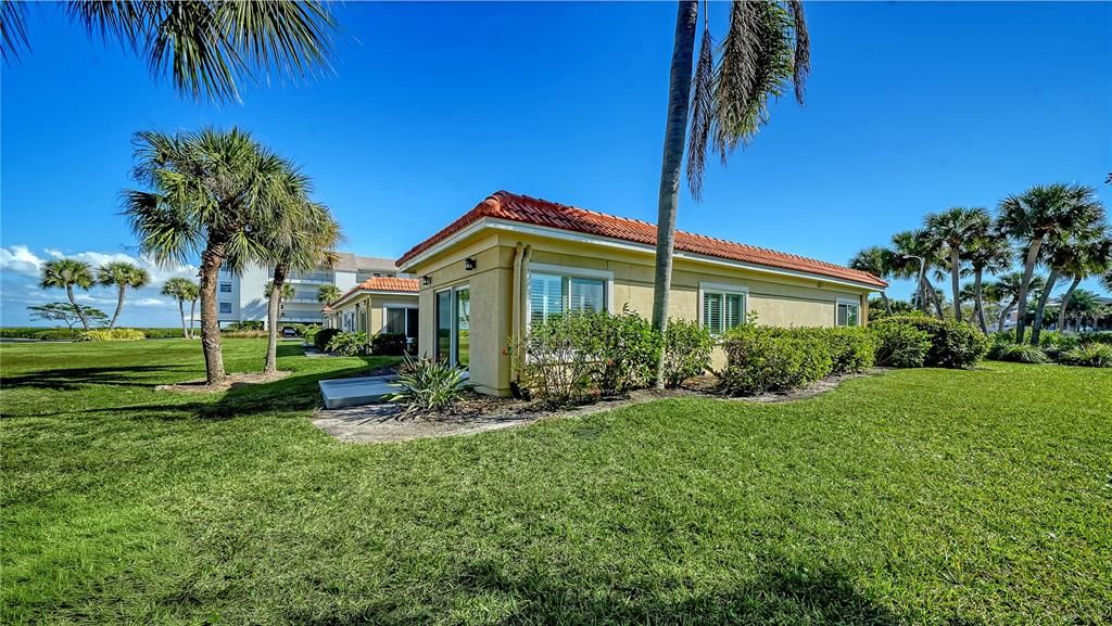 For Sale: $680,000 (3 beds, 2 baths, 1504 Square Feet)