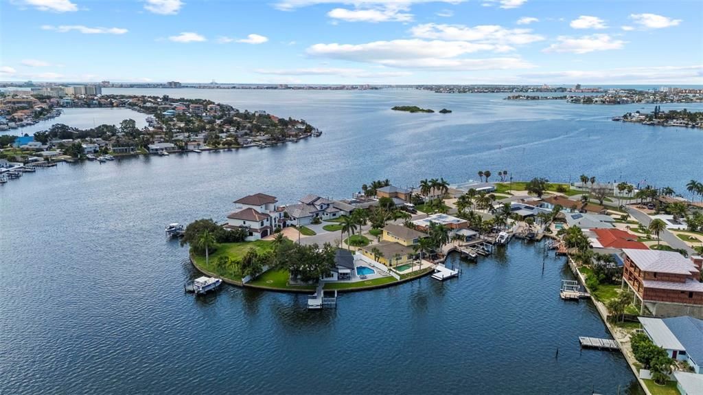 На продажу: $1,735,000 (3 спален, 2 ванн, 2298 Квадратных фут)
