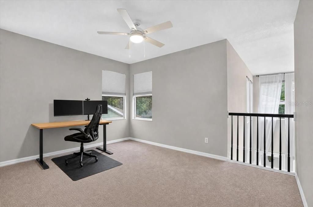 For Sale: $1,150,000 (5 beds, 4 baths, 3569 Square Feet)