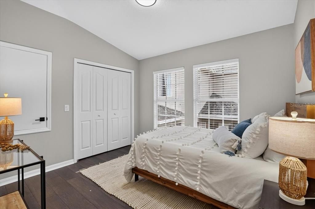 For Sale: $1,150,000 (5 beds, 4 baths, 3569 Square Feet)