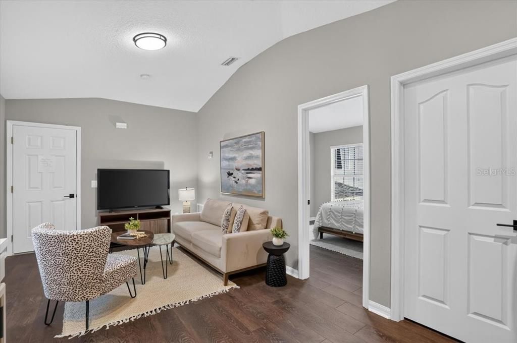 For Sale: $1,150,000 (5 beds, 4 baths, 3569 Square Feet)