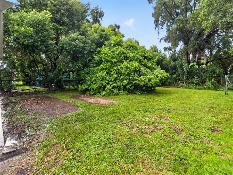 В аренду: $1,950 (3 спален, 2 ванн, 1050 Квадратных фут)