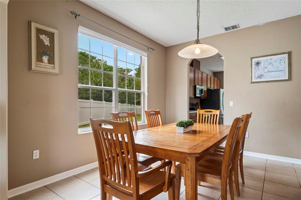 For Sale: $625,000 (5 beds, 3 baths, 3474 Square Feet)