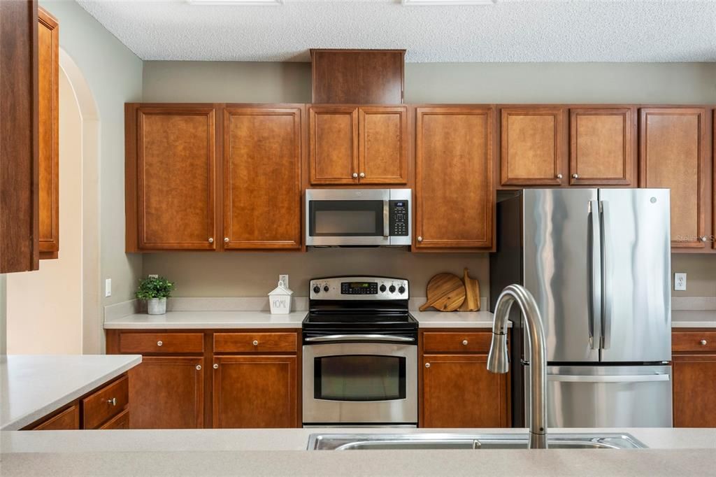 For Sale: $625,000 (5 beds, 3 baths, 3474 Square Feet)