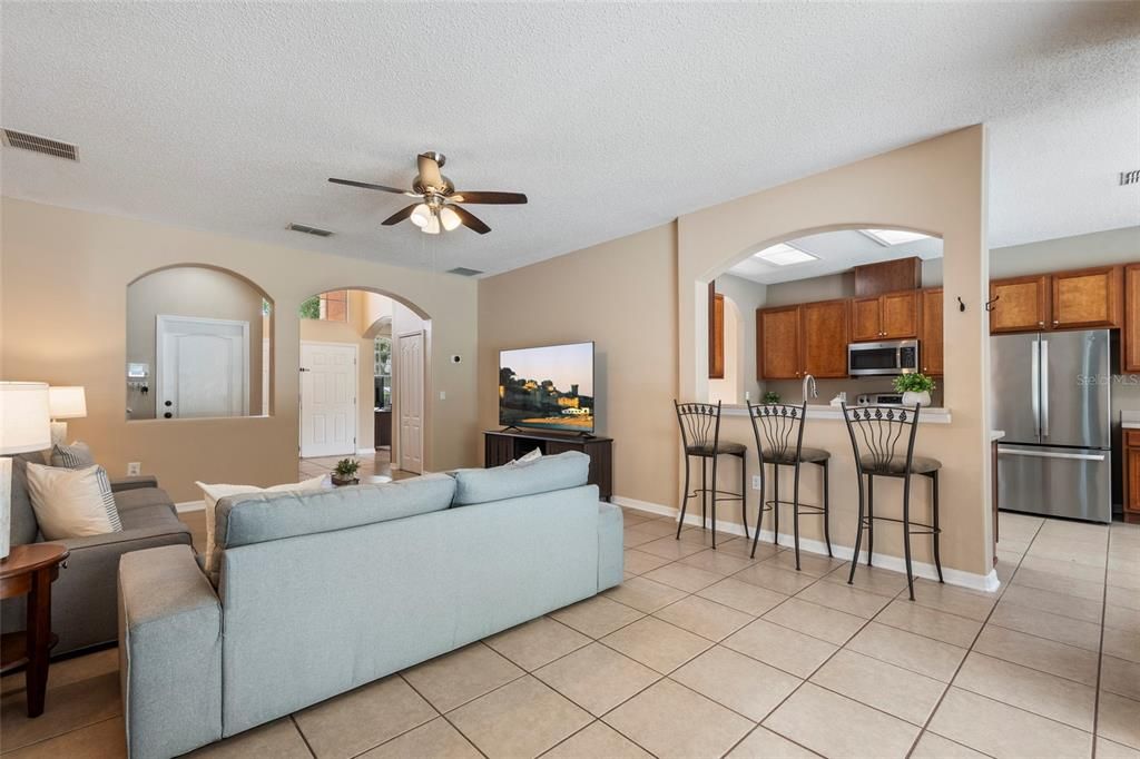 For Sale: $625,000 (5 beds, 3 baths, 3474 Square Feet)