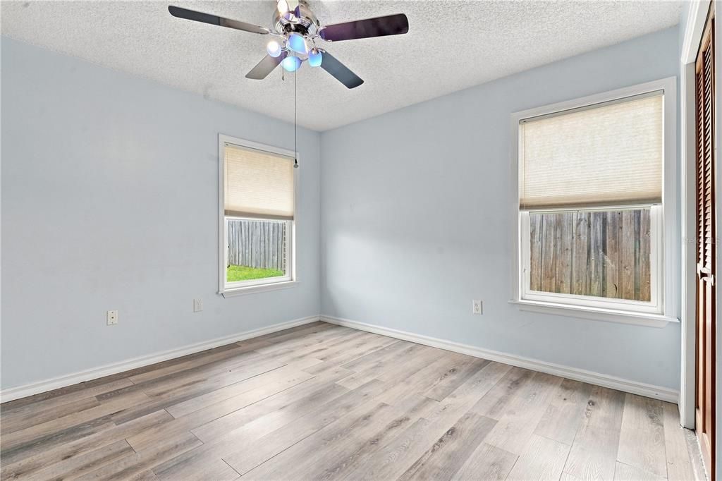 For Sale: $330,000 (3 beds, 2 baths, 1804 Square Feet)