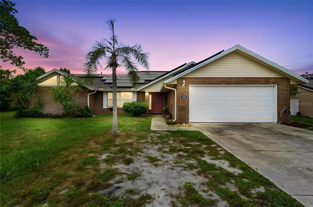 For Sale: $330,000 (3 beds, 2 baths, 1804 Square Feet)
