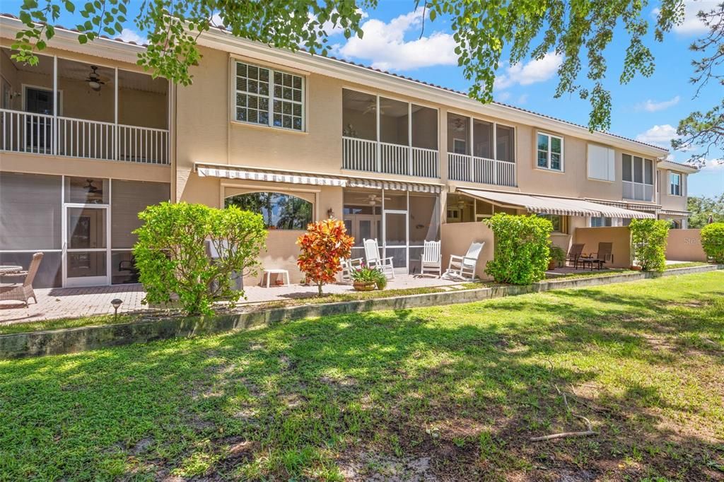 En Venta: $650,000 (3 camas, 2 baños, 2230 Pies cuadrados)