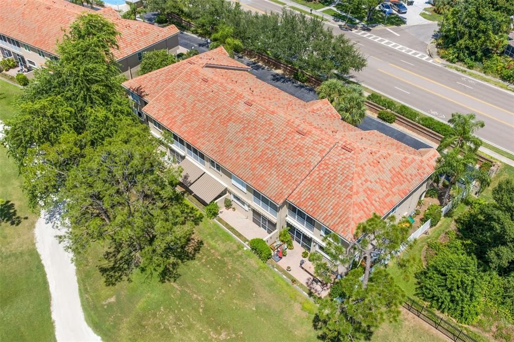 En Venta: $650,000 (3 camas, 2 baños, 2230 Pies cuadrados)