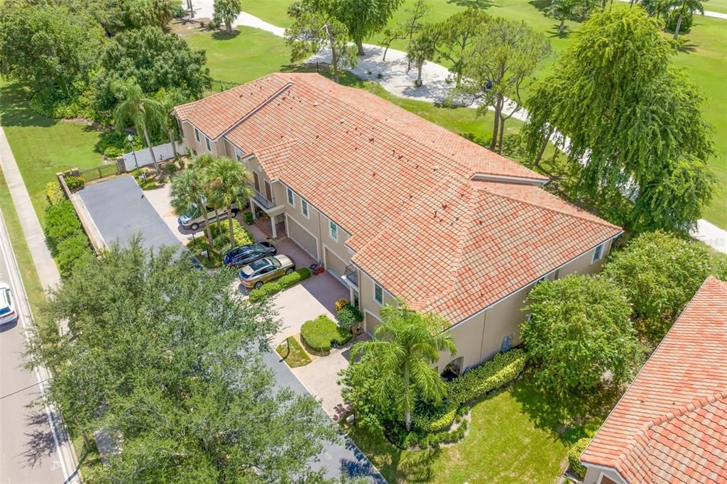 En Venta: $650,000 (3 camas, 2 baños, 2230 Pies cuadrados)
