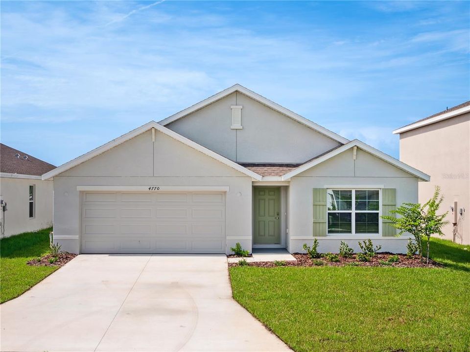 For Rent: $2,250 (4 beds, 2 baths, 1827 Square Feet)