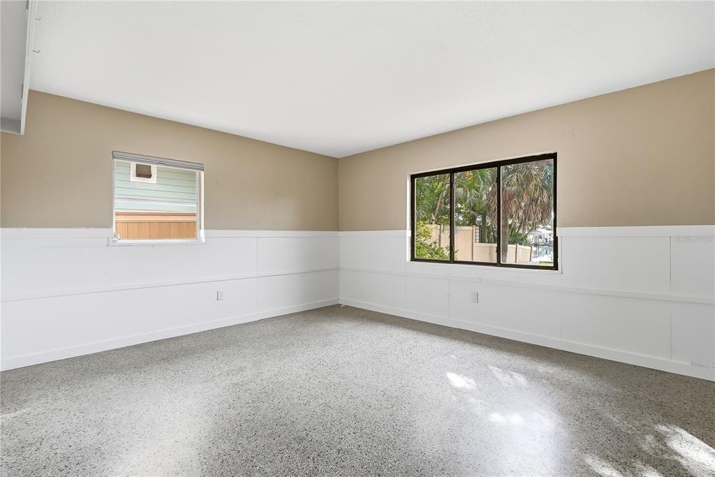 En Venta: $1,230,000 (3 camas, 2 baños, 1942 Pies cuadrados)